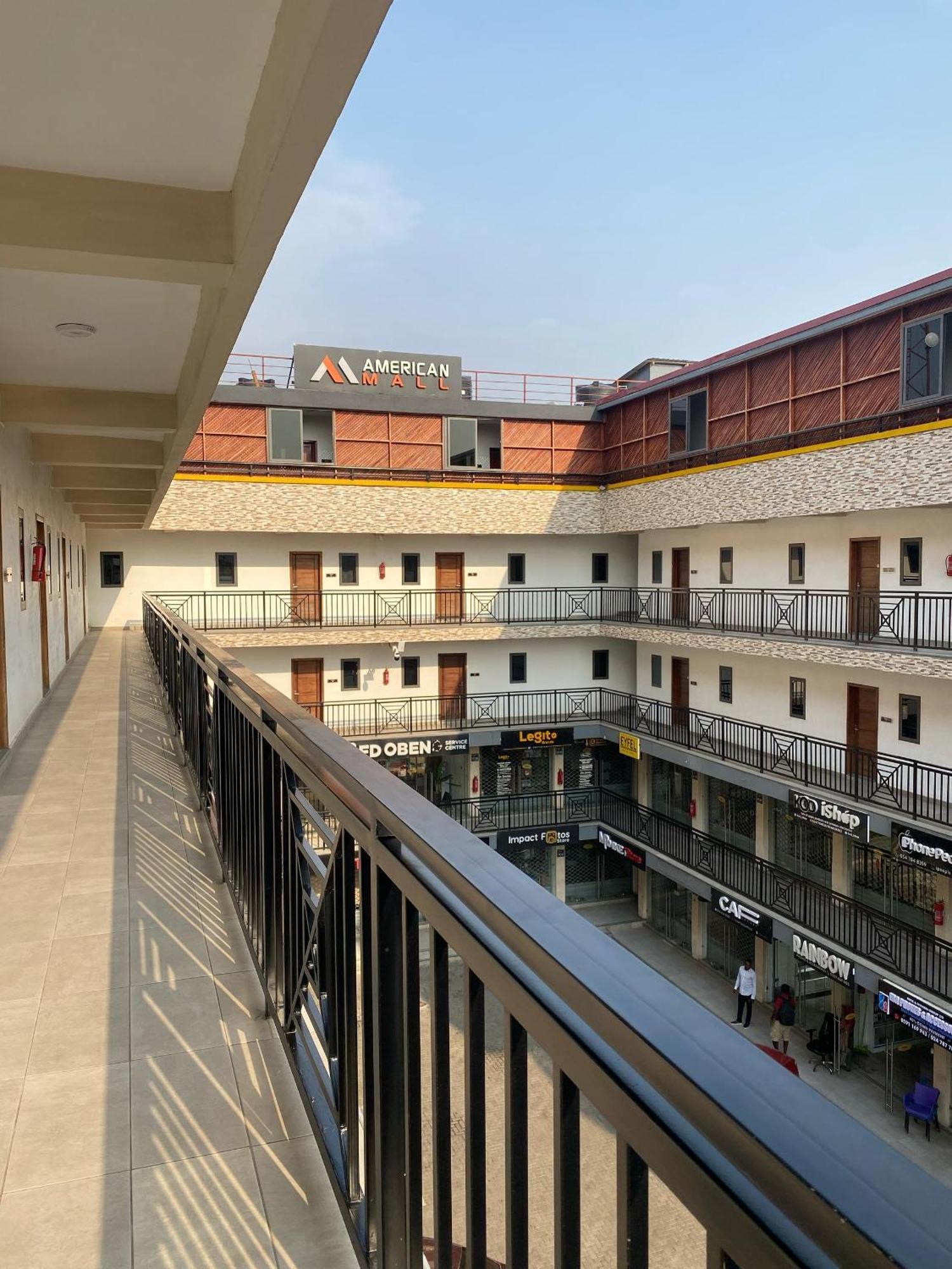 American Mall Accra Exteriér fotografie